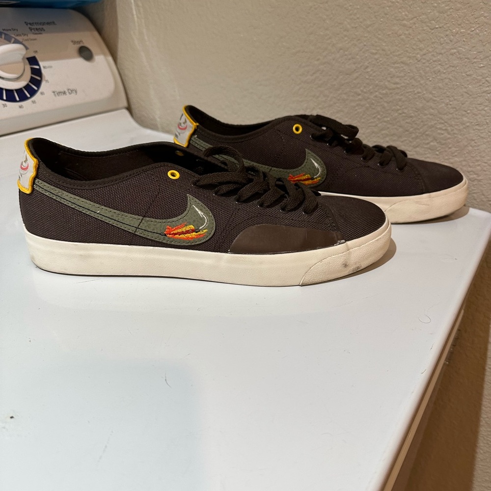 Nike blazer court shoes size 10.5